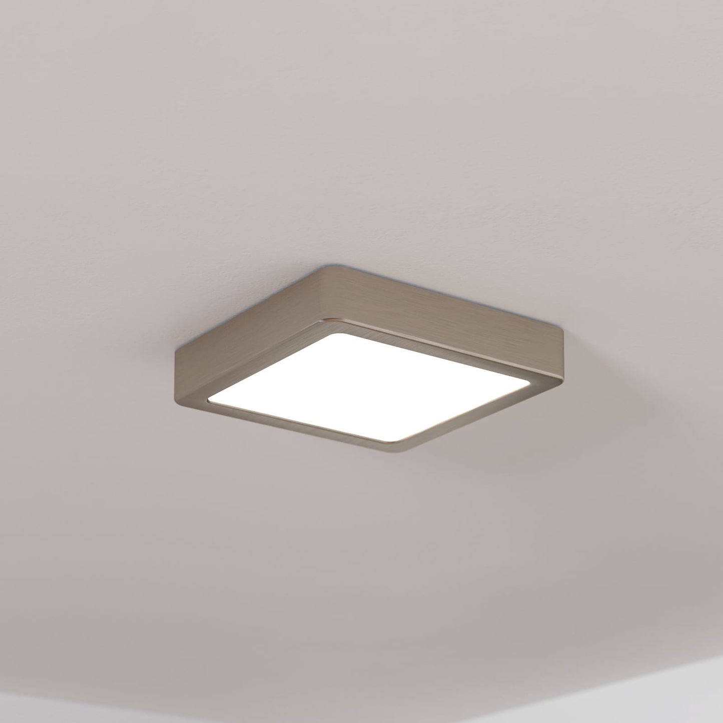 Fueva 5 IP20 830 nickel 16x16cm surface-mounted LED panel