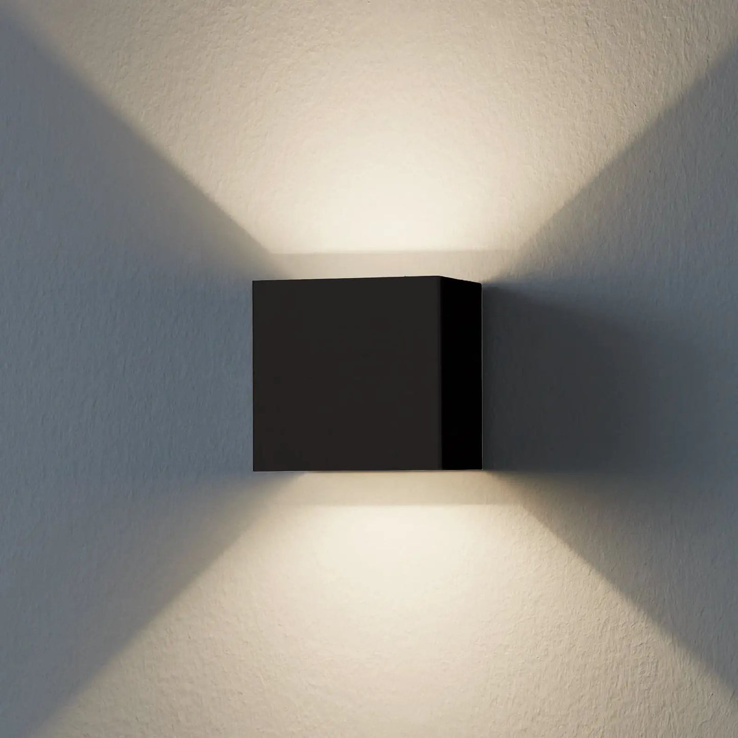Calpino 3 LED outdoor wall lamp, black, width 10 cm, 2-bulb