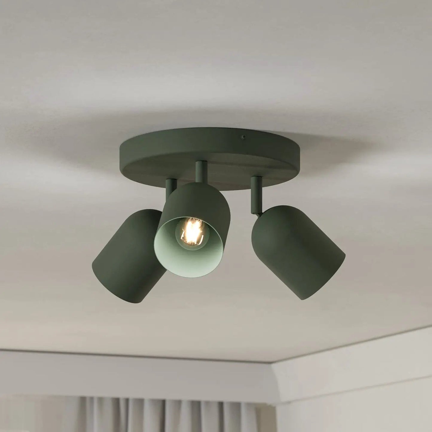 Tilston ceiling spotlight, dark green, Ø 25 cm, 3-bulb, steel