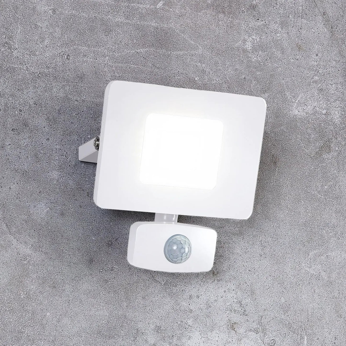 Faedo 3 LED outdoor spotlight, sensor, white, 20 W
