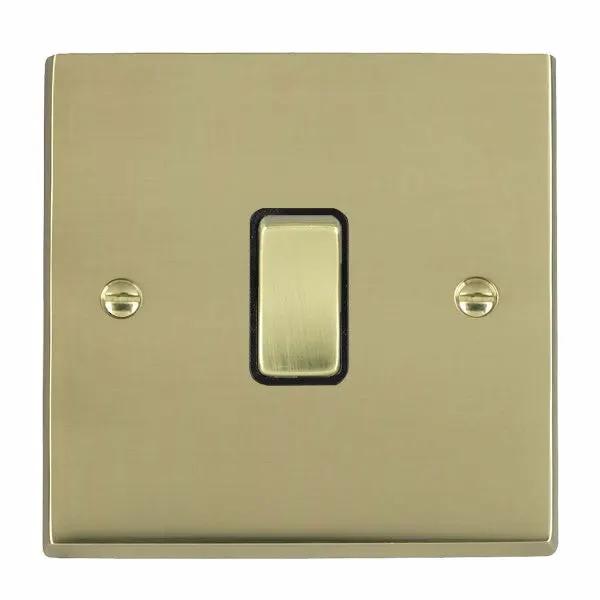Cher V PB 10AX PTM Ret Rkr PB/BL