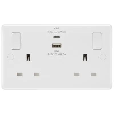Electrical Lighting BG 13A 45W 2 Gang Switched Socket & USB-A+C White Moulded 822UAC45-01 - Electrical Lighting BG 13A 45W 2 Gang Switched Socket & USB-A+C White Moulded 822UAC45-01