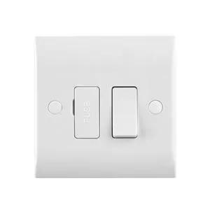 saxby cruved edge Curved Edge 13A Switched Fused Spur Unit - saxby cruved edge Curved Edge 13A Switched Fused Spur Unit