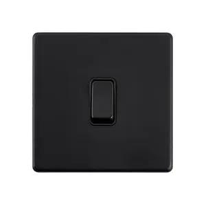 Saxby Sockets Screwless 10AX 1G Intermediate Switch - Matt Black With Black Insert - Saxby Sockets Screwless 10AX 1G Intermediate Switch - Matt Black With Black Insert
