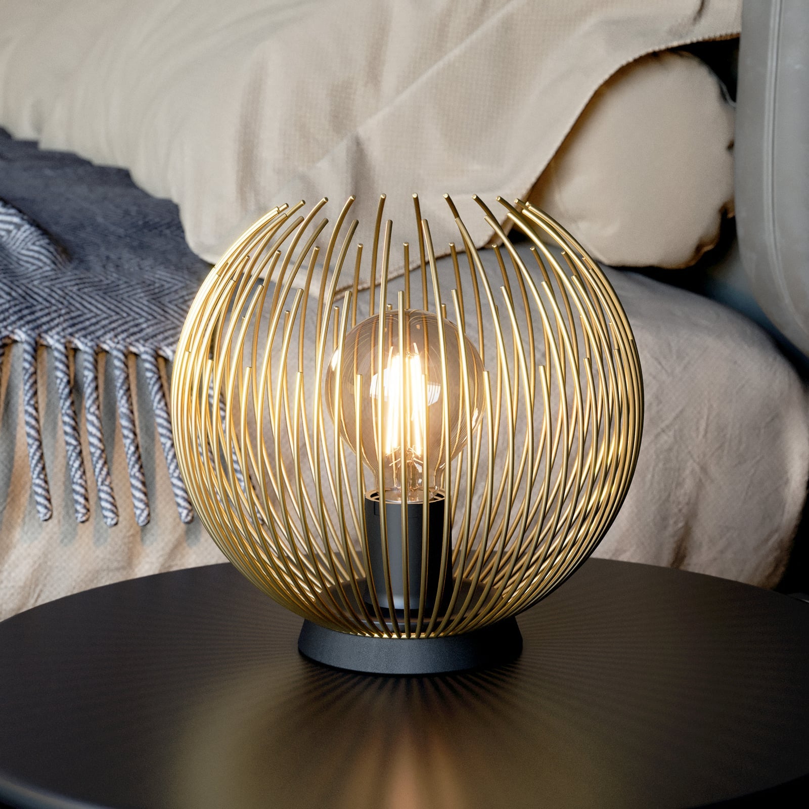 Venezuela table lamp, lampshade made of golden rods
