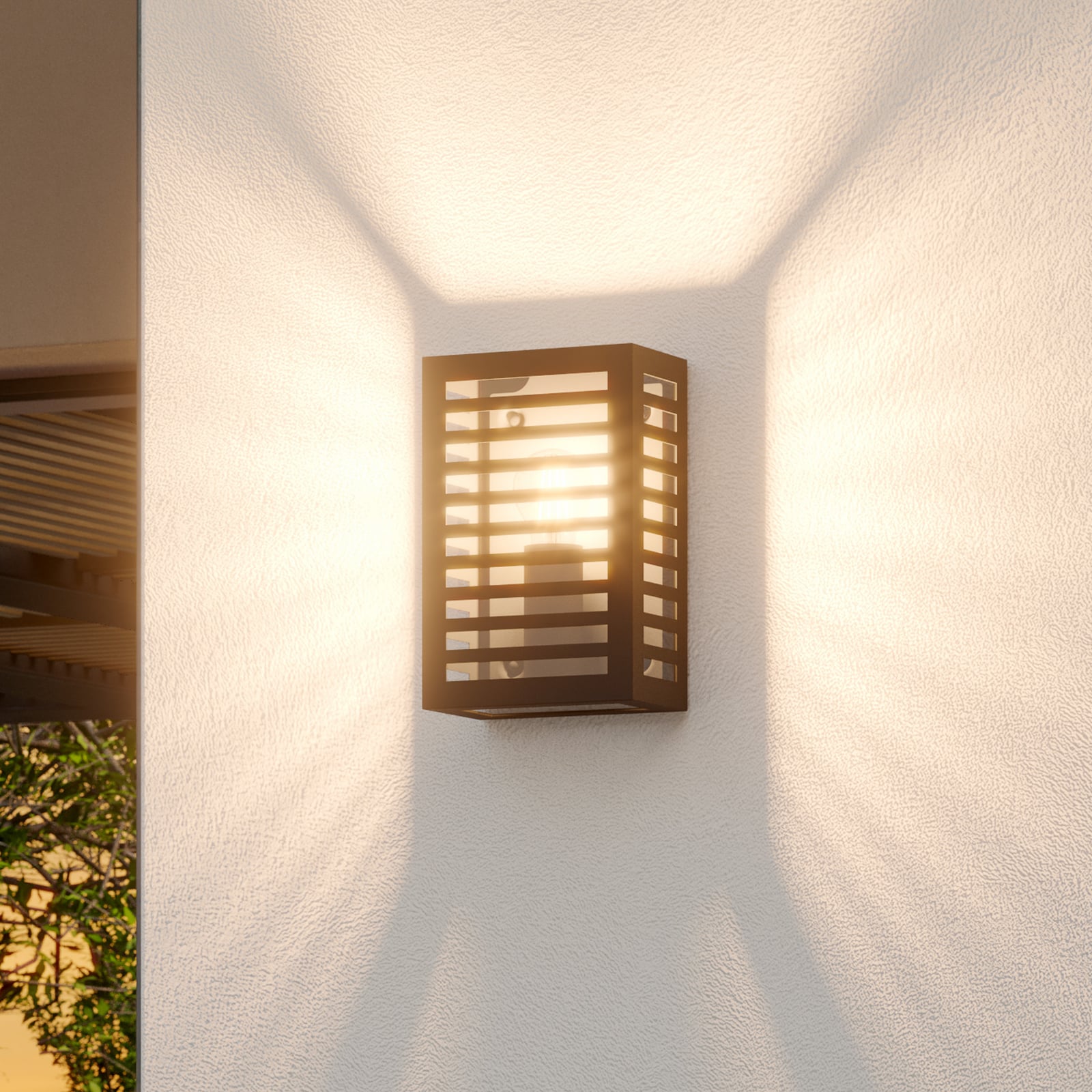 Alamonte 3 outdoor wall light, black