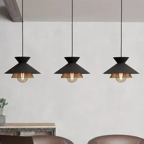 Grizedale pendant light, 3-bulb, black/brass