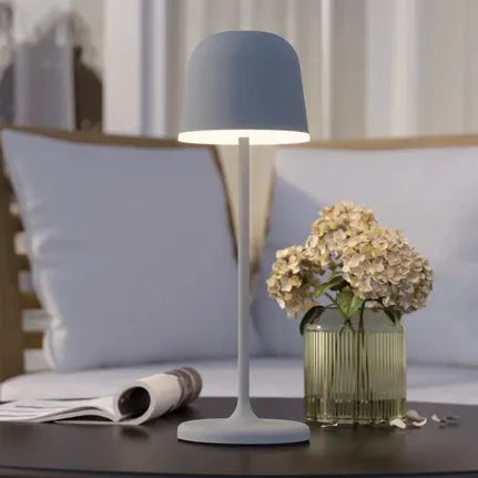 Mannera LED table lamp with a battery, grey