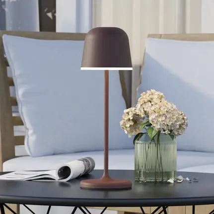 Mannera LED table lamp with a battery, rusty brown