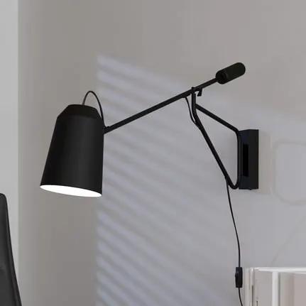 Loreto 1 wall light with a long arm and plug