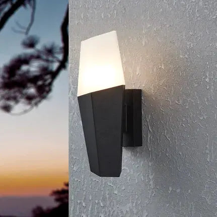 Farindola outdoor wall light in black/white
