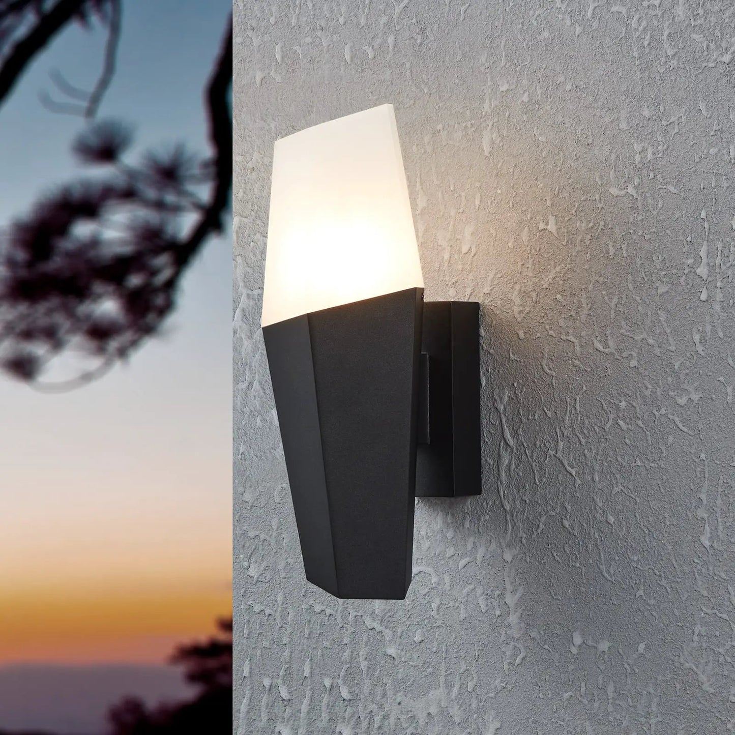 Farindola outdoor wall light in black/white