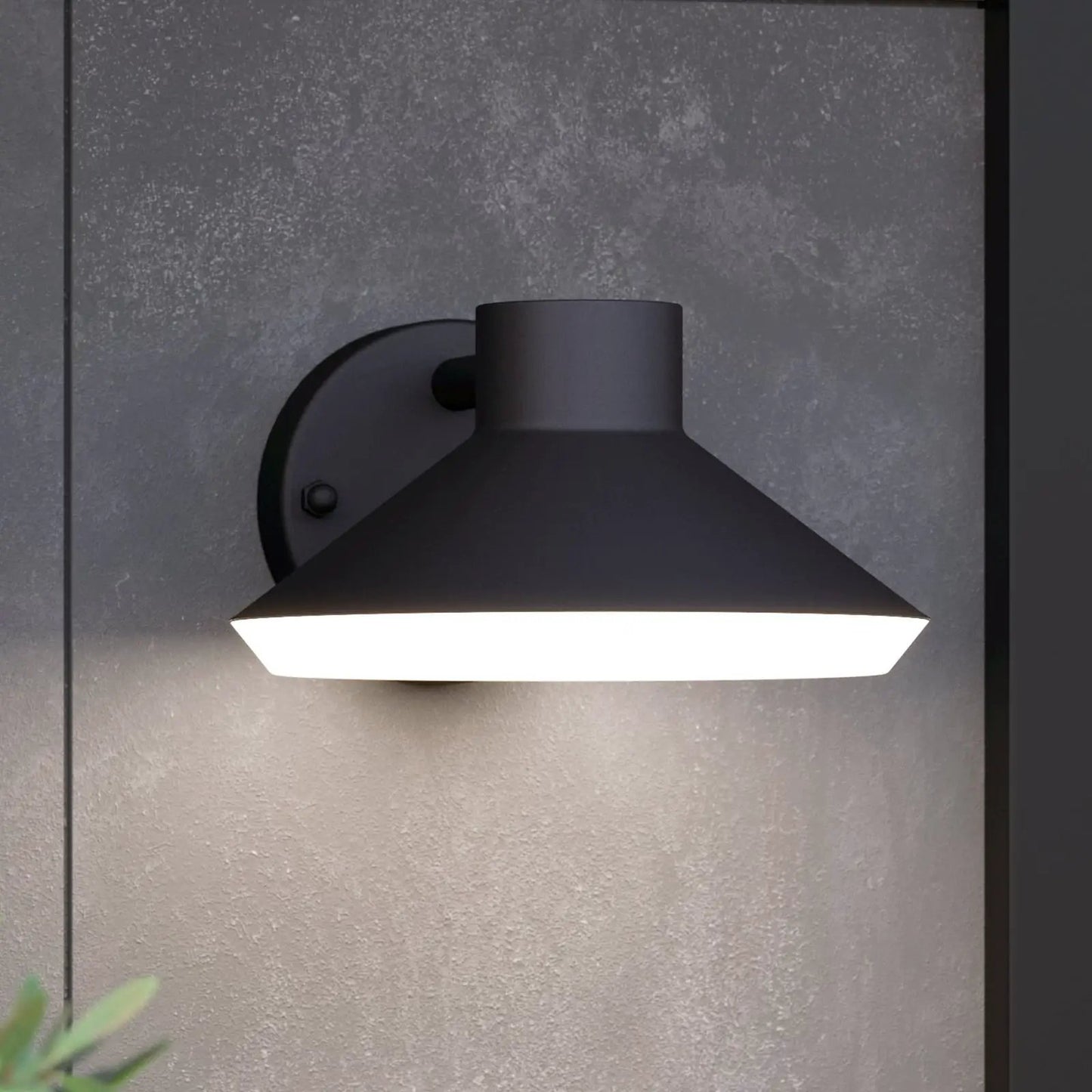 Ninnarella LED outdoor wall light