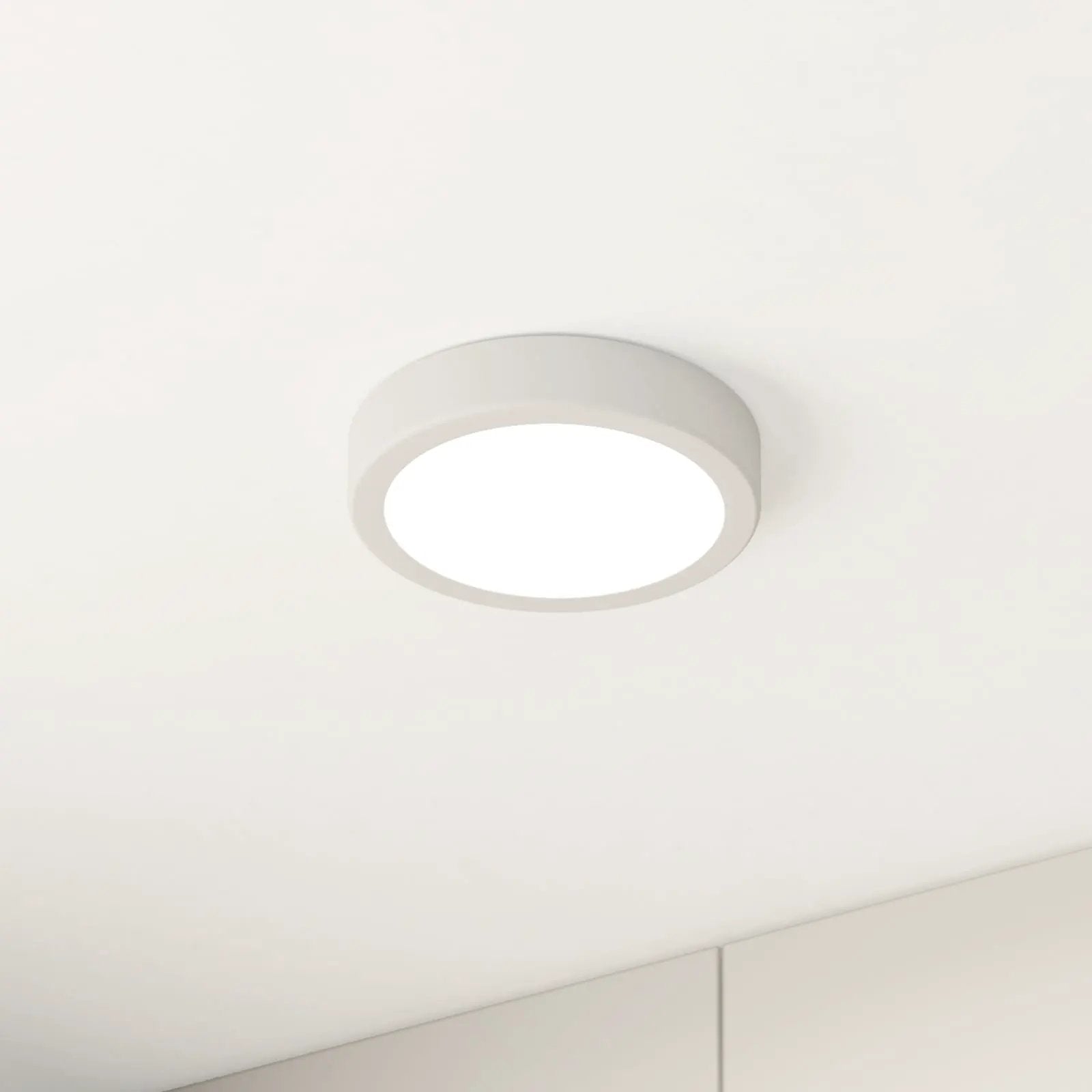 LED surface-mounted panel Fueva 5 IP20 830 white Ø16cm