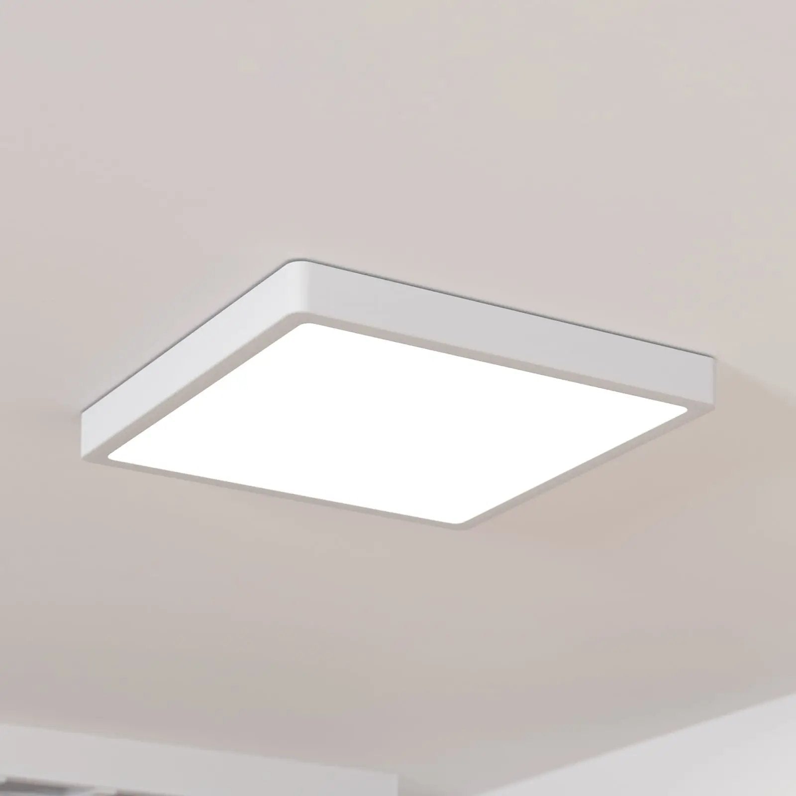 Surface-mounted LED panel Fueva 5 IP20 830 white 28.5x28.5cm