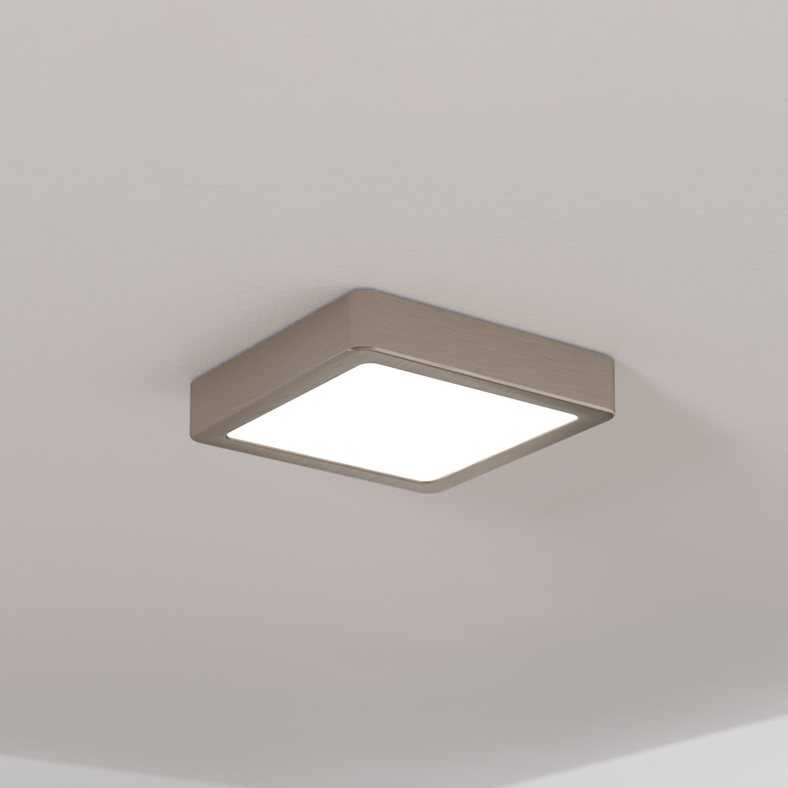 Fueva 5 IP20 830 nickel 16x16cm surface-mounted LED panel