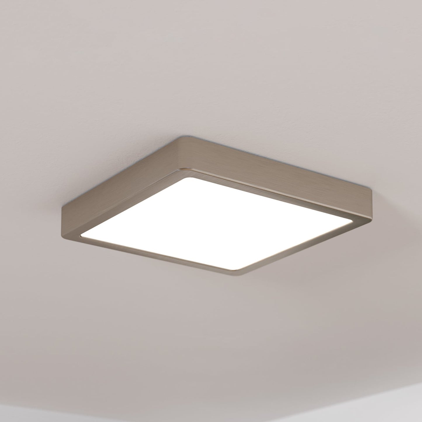 Fueva 5 IP20 830 nickel 21x21cm surface-mounted LED panel