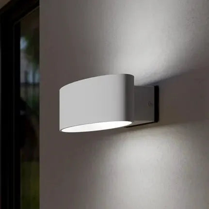 Chinoa LED outdoor wall lamp, white, width 27 cm, metal