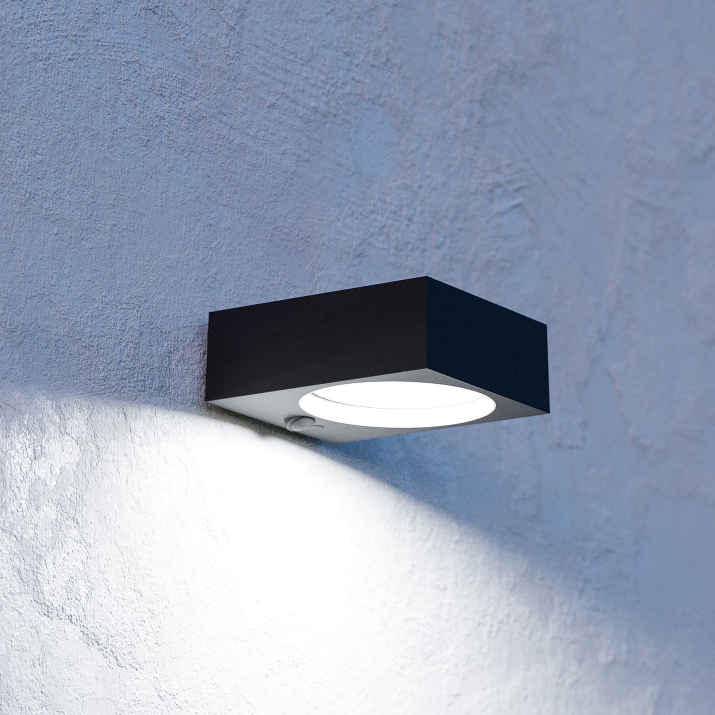 Darfano solar-powered LED outdoor wall lamp, black, width 14 cm