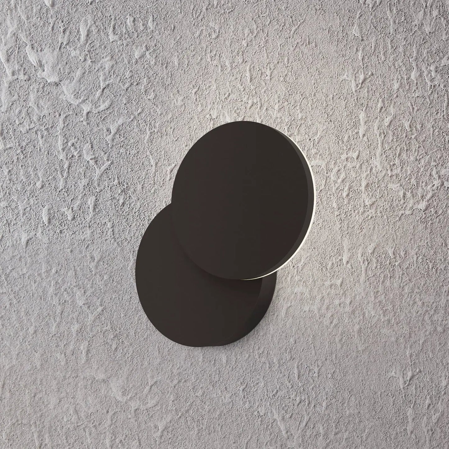 Pedersano LED outdoor wall lamp, black, Ø 14 cm, metal
