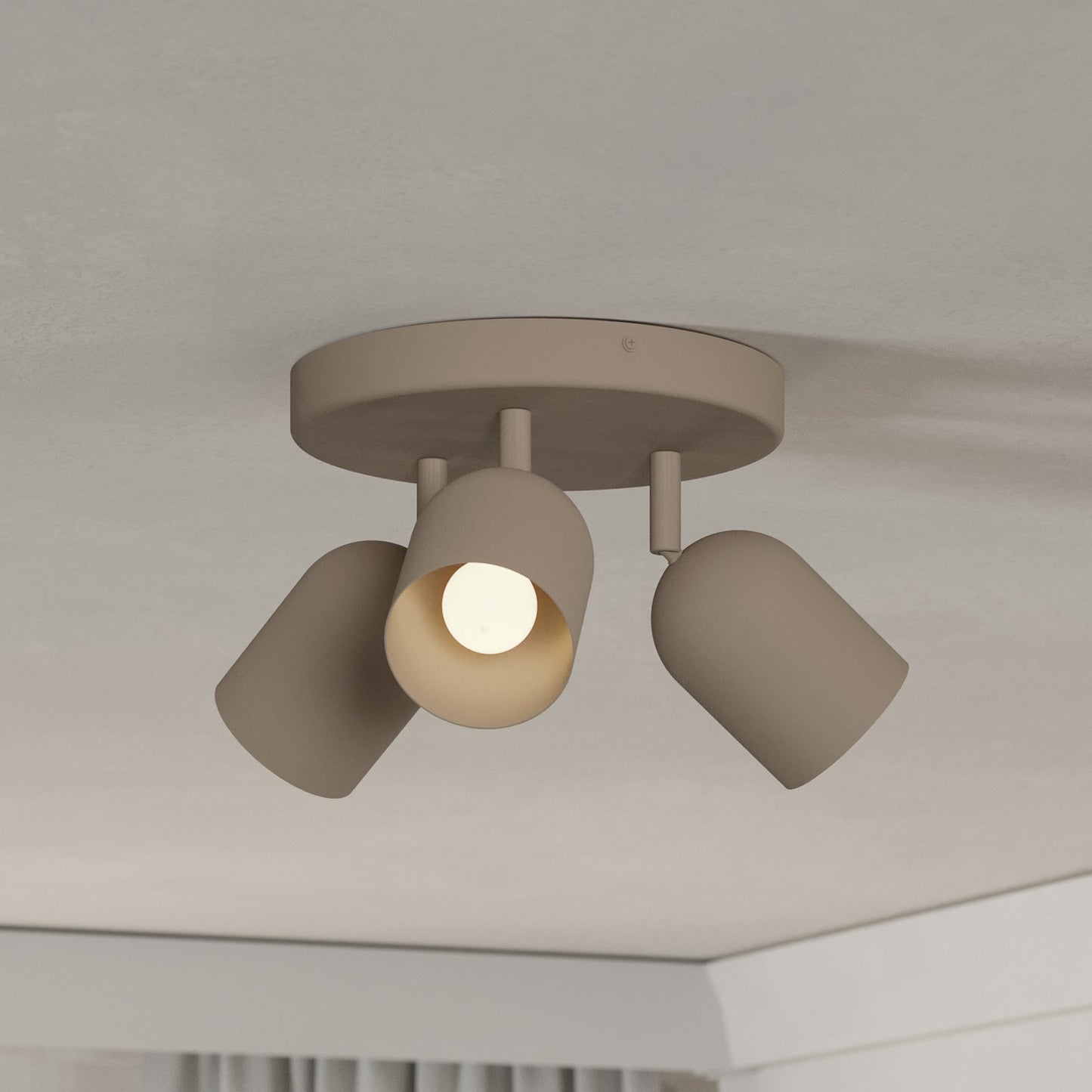 Tilston ceiling spotlight, beige, Ø 25 cm, 3-bulb, steel