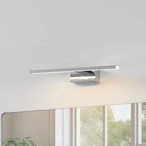Conettilla LED wall lamp, chrome-coloured, width 40 cm IP44 CCT