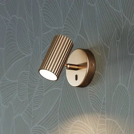 Portillo wall spotlight, brass, height 11 cm, metal, GU10