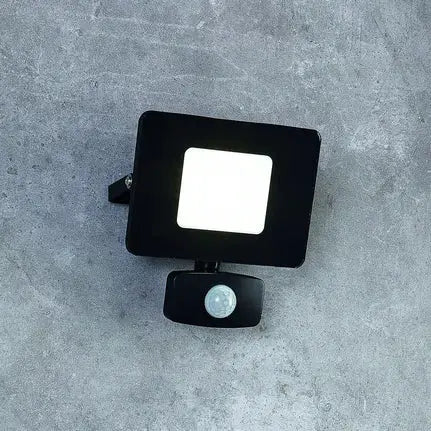 Faedo 3 LED outdoor spotlight, sensor, black, 20 W