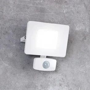 Faedo 3 LED outdoor spotlight, sensor, white, 20 W