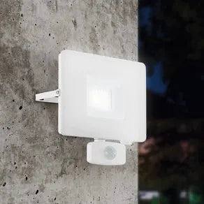 Faedo 3 LED outdoor spotlight, sensor, white, 30 W