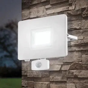 Faedo 3 LED outdoor spotlight, sensor, white, 50 W