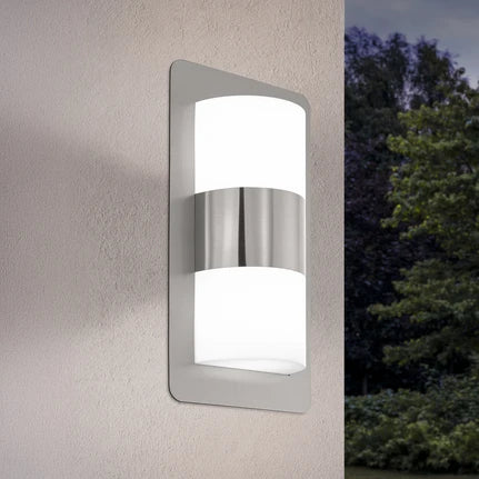 Cistierna outdoor wall lamp in stainless steel