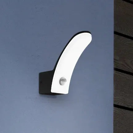 Flumicino LED outdoor wall light with a sensor