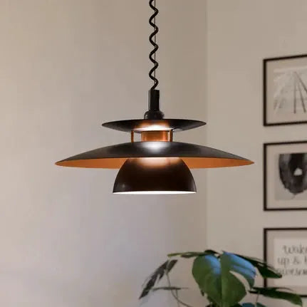 Brenda - a height-adjustable hanging light