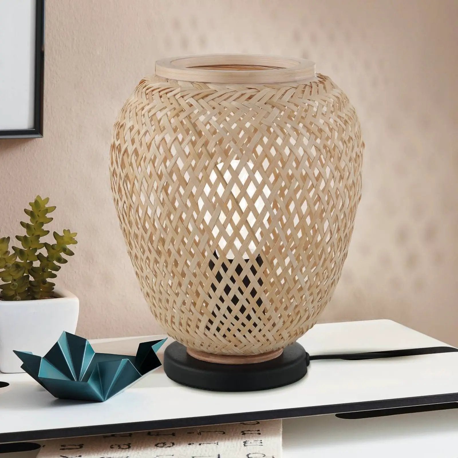 Dembleby table lamp in natural wood