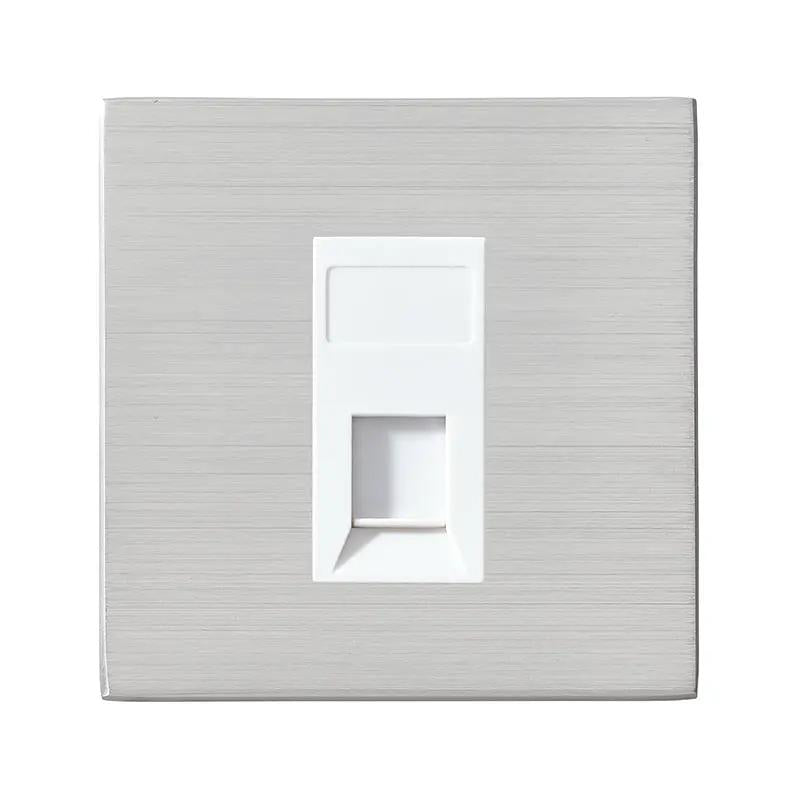 Hart CFX SS 1g RJ45 CAT5E Unshielded WH