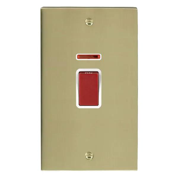 Cher V PB 45A DP+N VERTICAL Red Rkr/WH