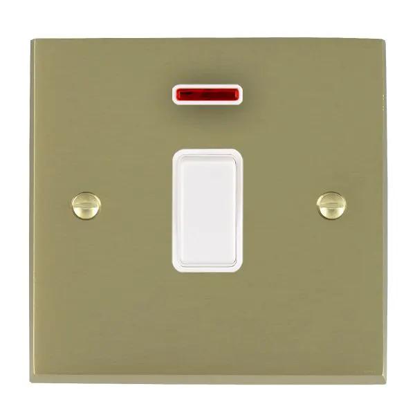 Cher V SB 1g 20AX DP Rkr + Neon WH/WH