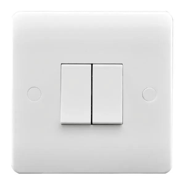 Verve White 2g 10AX 2 Way Mini Gd Rkr WH
