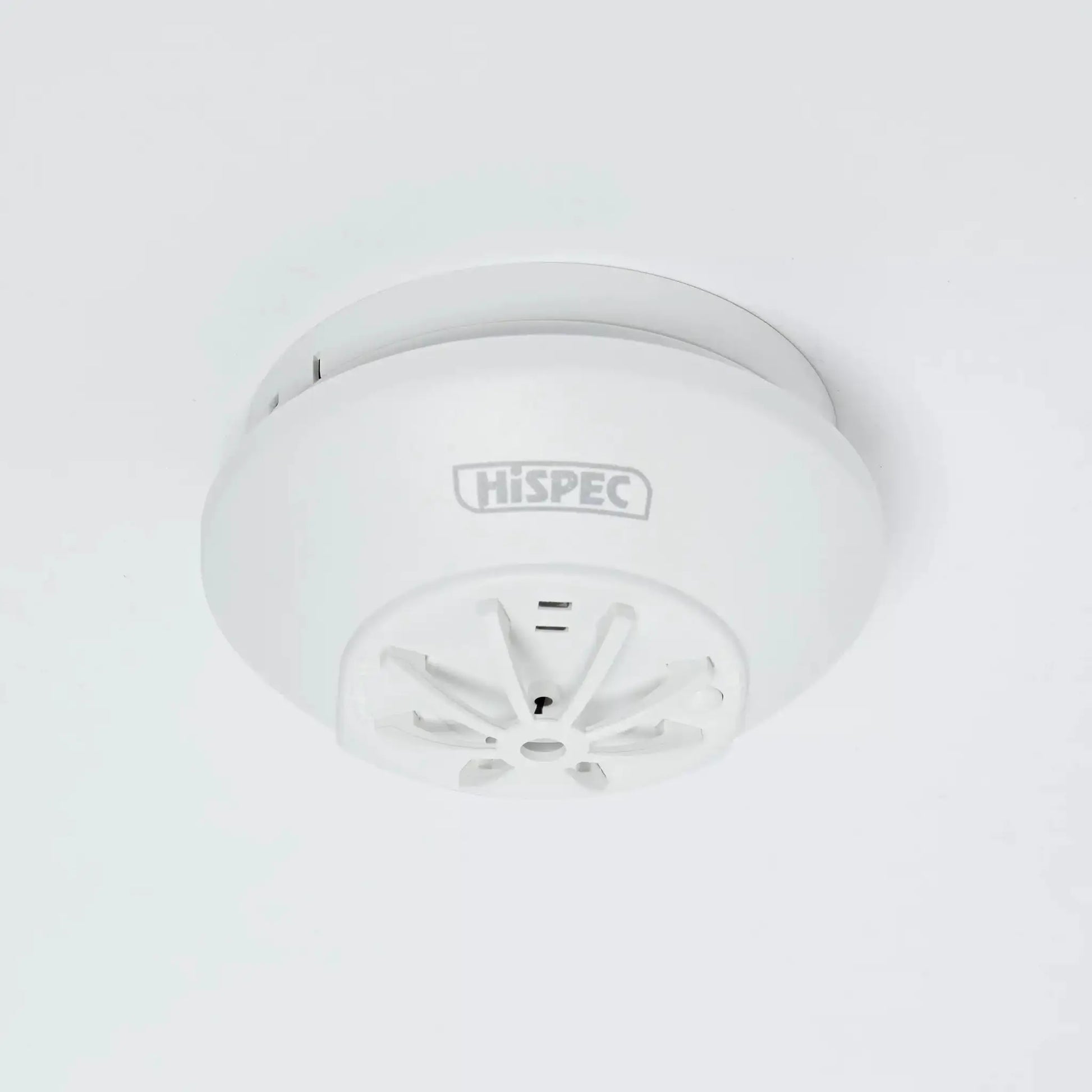 hispec Interconnectable Fast Fix Mains Heat Alarm with 9v Backup Battery Included - hispec Interconnectable Fast Fix Mains Heat Alarm with 9v Backup Battery Included