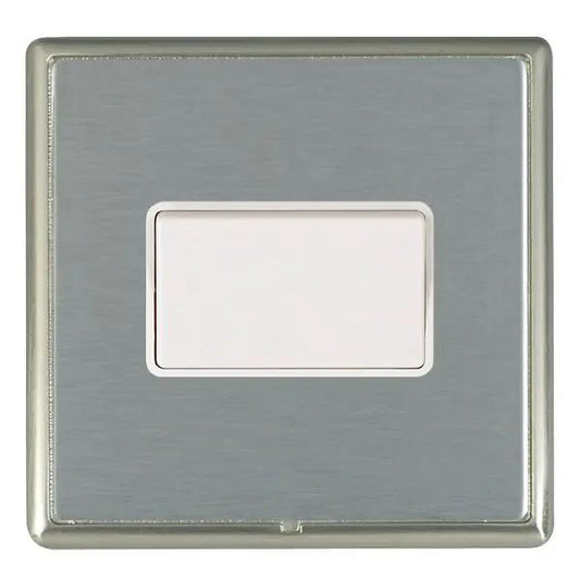 L-Ron CFX SN/SS 10A Trip Pol Rkr WH/WH