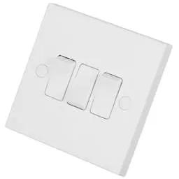 bg square edge BG 900 Series 10A 3 Gang 2 Way Light Switch White - bg square edge BG 900 Series 10A 3 Gang 2 Way Light Switch White