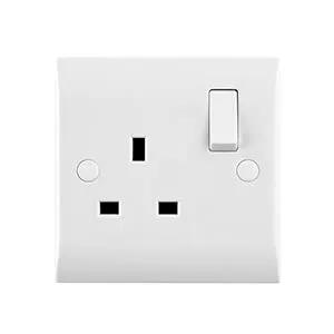 saxby cruved edge Curved Edge 13A 1G SP Switched Socket - saxby cruved edge Curved Edge 13A 1G SP Switched Socket