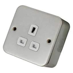 pvc back boxes Deta 13A 1 Gang Unswitched Socket Metal Clad - pvc back boxes Deta 13A 1 Gang Unswitched Socket Metal Clad