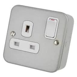 pvc back boxes Deta 13A DP 1 Gang Socket Metal Clad - pvc back boxes Deta 13A DP 1 Gang Socket Metal Clad