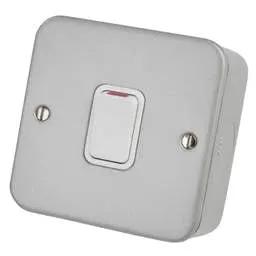 pvc back boxes Deta 20A DP 1 Gang Switch Metal Clad - pvc back boxes Deta 20A DP 1 Gang Switch Metal Clad