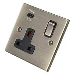 hamilton Hamilton 13A 1 Gang Switched Socket with USB Outlet Black Insert Antique Brass - hamilton Hamilton 13A 1 Gang Switched Socket with USB Outlet Black Insert Antique Brass