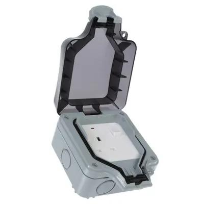 BG British General BG 13A 1 Gang IP66 Weatherproof Switched Socket WP21-01 - BG British General BG 13A 1 Gang IP66 Weatherproof Switched Socket WP21-01