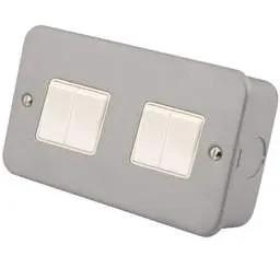 m2 metal clad M2 Metal 10A 4 Gang 2 Way Light Switch Metal Clad - m2 metal clad M2 Metal 10A 4 Gang 2 Way Light Switch Metal Clad