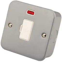 m2 metal clad M2 Metal 13A DP Unswitched Fused Spur with Neon Metal Clad - m2 metal clad M2 Metal 13A DP Unswitched Fused Spur with Neon Metal Clad